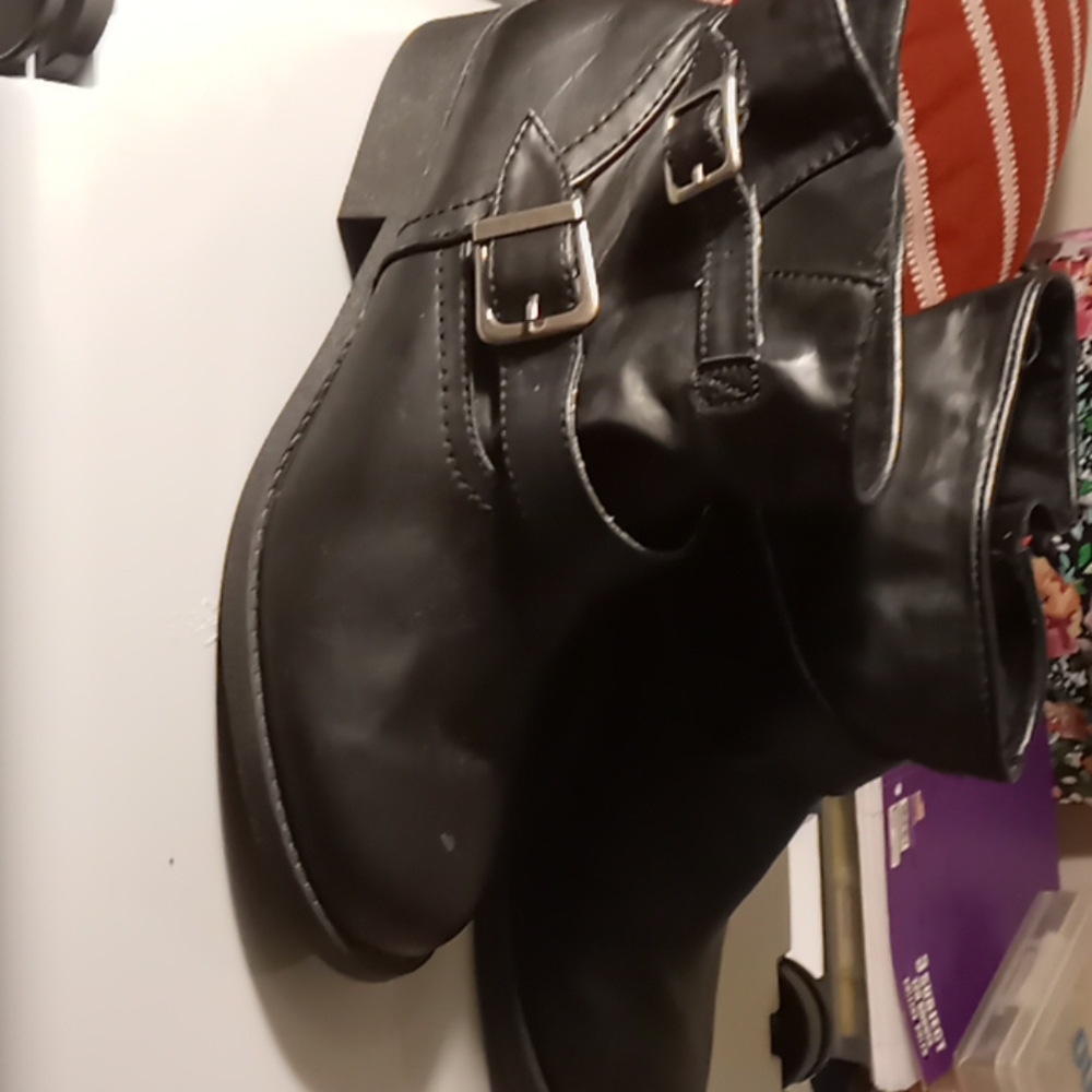 leather ankle boots